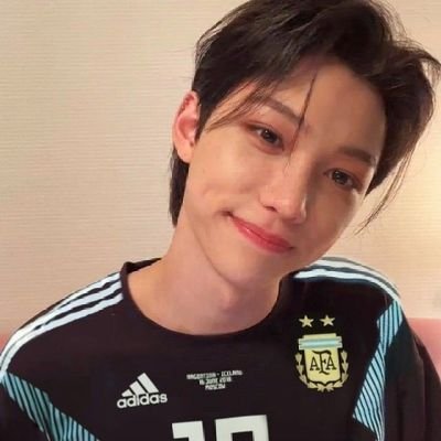 #NANA • Buscate pareja pendeja ni te conozco 💛 ᴄᴀʀᴀᴛ ʟᴀɴᴅ 20.08.30💛
Fan account