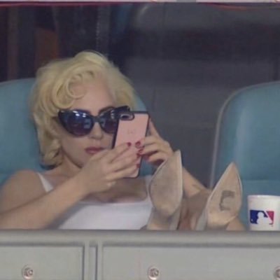 IGNlTED's profile picture. “you can’t just dismiss the entire Romantic Movement” she/her