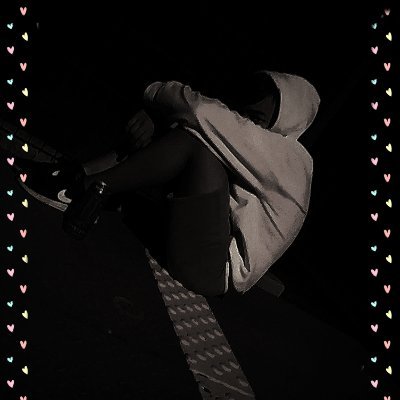 PtasznikE's profile picture. 