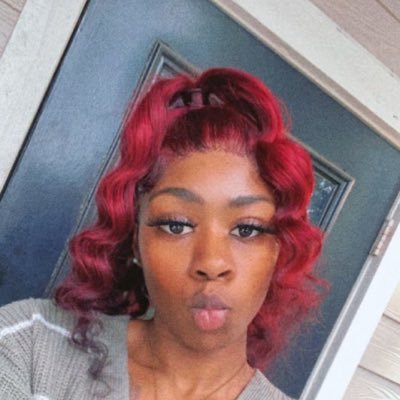 OsoMollyy's profile picture. 25🦋| 214📍| Boy|GirlMOM👩‍👦‍👦|LongLivePops🕊LLKYRA💕