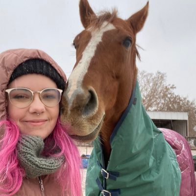 Bethsmith_97_'s profile picture. I went to school for ponies.