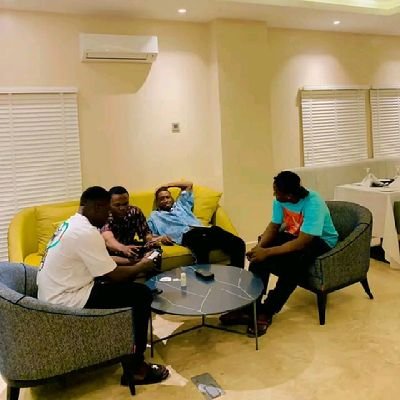 mizta_frenzy07's profile picture. 🤞Am So Sorry 😔
For Being Anti-Social🤞

   💻Let's Get Deh Big Bahg 
#First😡🎯😡