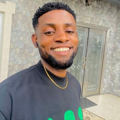 Crypto Investor 📈|| FootBall lover📉 || Forex trader📊 || conversation starter || Influencer || Entrepreneur