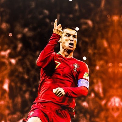 CR7 le GOAT !!                                        🇷🇴🇷🇴