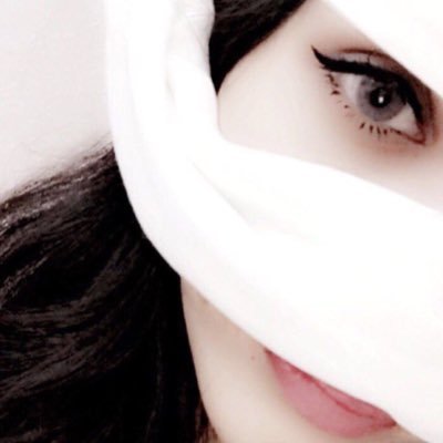 homy_90's profile picture. اللي يطمن هامة الرأس  ما عاش
 وإن عاش حبرٍ فوق قرطاس ماحي

محدٍ يقول لموفي الكيل  غشاش
 ومحدٍ يقول لفاقد العقل صاحي