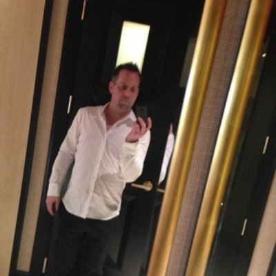 whymeeeeee11's profile picture. The 2nd best business in the world