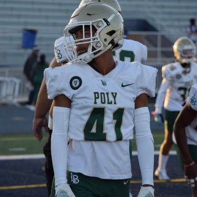 5’7” 142lb c/o 24’ 3.8 GPA ath LBPOLY 💚💛 CB/SS/FS