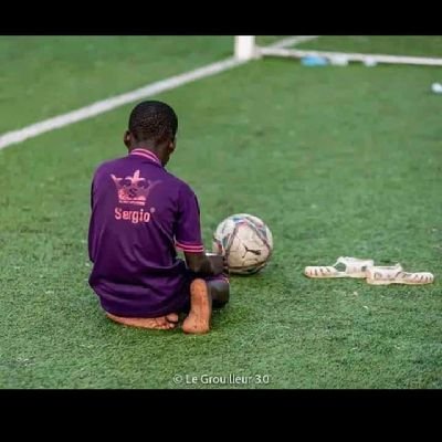 1eGOAT's profile picture. (les croyants ne sont que des frères, établissez la concorde entre vos frères et craignez Allah enfin qu'on vous fasse miséricorde) Sénégalais 🇸🇳Muslim🏳️.