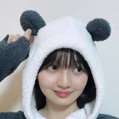 株式会社ヴィフ所属小林莉子(こばやしりこ)です。17歳(JK3)乙女座A型です。ヴァイオリン弾いたり、水泳したり色々好きです。毎晩18:00〜18:30にSHOWROOMで配信しています!パンダ🐼と黒猫🐈⬛が好きですhttps://t.co/PjALIkyF7p #JK