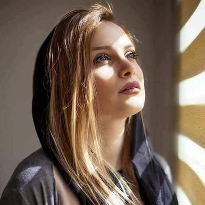 mdmzh69511341's profile picture. لاتتمادي في أغلاق عينيك من الحزن.. فربما تمر أمامك الفرحة ولاتراها..!!