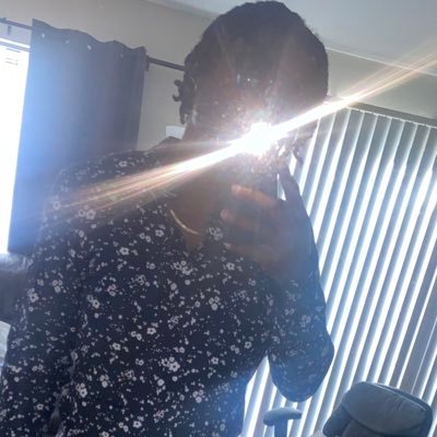 __Givens's profile picture. no introduction