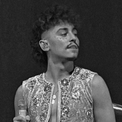 emmachristine32's profile picture. 