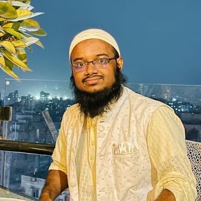 professional digital marketer. seo expert. i will increase your traffic and sale with unique digital marketing strategy