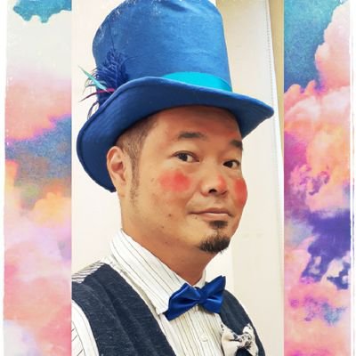 日テレ系~○曜♪、じゃじゃーん毎日日テレ♪音楽担当。Our Love to Stay元リーダーでピアニスト。作詞曲編担当。CM、映画音楽制作のほかリュ・シウォン、真田ナオキ、谷本賢一郎、青木まり子、藤岡正明、河口恭吾、バンバンバザール幅広いツアーサポート。ホットペッパーミュージックページのライターも務めた