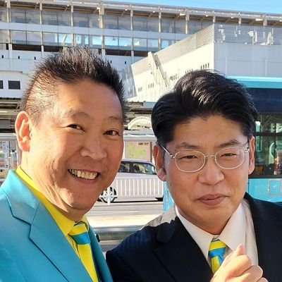 NHKからの被害でお困りの方はお気軽にご連絡下さい。
NHKから国民を守る党は国民の皆様の声を直接お聞きする為にNHKから国民を守る党コールセンター03-3696-0750さかい携帯番号080-9012-0006（非通知非対応）を公開しています。