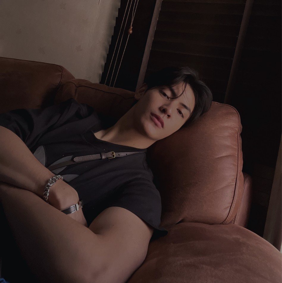 infIuentcer's profile picture. 