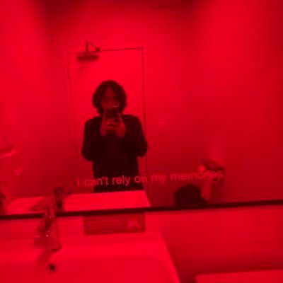 I don’t do drugs. I am drugs. He/they | Chi