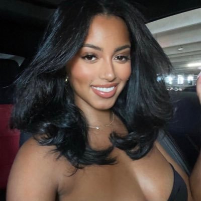 she_dope33's profile picture. FACEBOOK: PUT GOD FIRST 💯 Entrepreneur - Bitcoin miner 100% guaranteed $ DMto start up Earn $30k daily