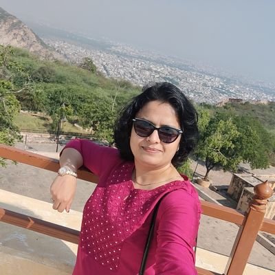 DrNehaGarg3's profile picture. 