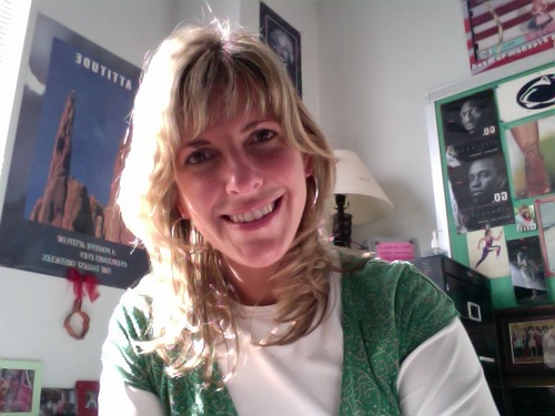 MsJLEv's profile picture. 