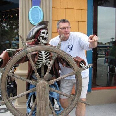 Profile Picture of Mike McElyea (@mikemcelyea) on Twitter
