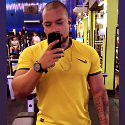 R_Torres11's profile picture. 