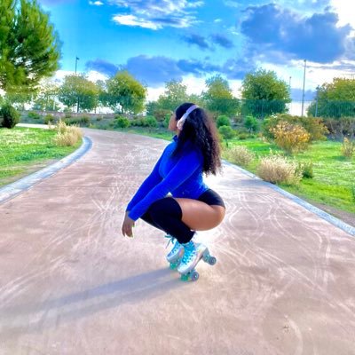 heyits_omi's profile picture. Digital Content Creator 📹| Skater Girl 🛼