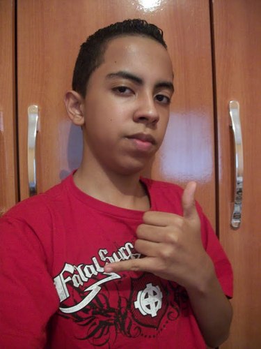 Filho de Deus; Paulistano de Coração; Sentinela da Manhã .. Internet, Celular, Doritos, Pipoca, Coca-Cola, Inverno, Filme e Shopping.