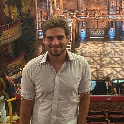 iparron8's profile picture. Consultor de comunicación - Periodista