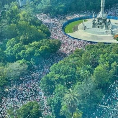 Mara82122170's profile picture. 