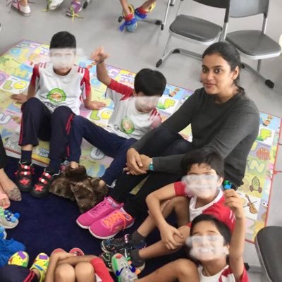 bushrafazal10's profile picture. 
