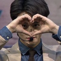 🐯🎱 (@onleemarkl) Twitter profile photo