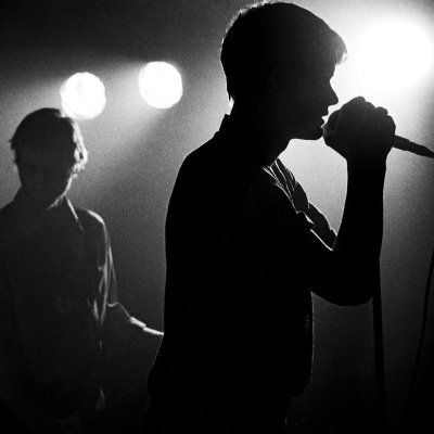 ondularte's profile picture. Confusion in her eyes that says it all, she’s lost control.