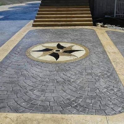 EmmanuelsingAk2's profile picture. I'm here to design your compound.