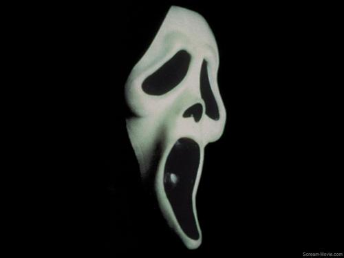 ReallyGhostFace's profile picture. Whats your favorite scary movie?