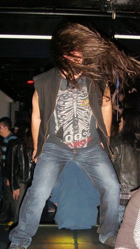 aicosdidi's profile picture. To subdue the enemy without fighting is the acme of skill. 
Sun Tzu