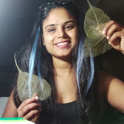 ompriya94's profile picture. Ompriya's Artistry Corner 

  e-mail :Ompriya.omi@gmail.com