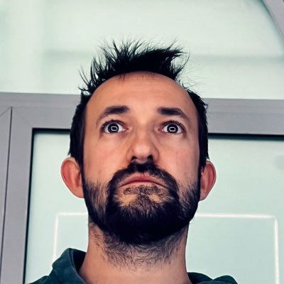 🖥 Project manager IT 📺 Orga DevFest Lille 🍝 Food Lover 🎤 De salle de bain