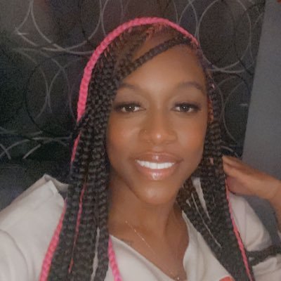 shesofuckincute's profile picture. 