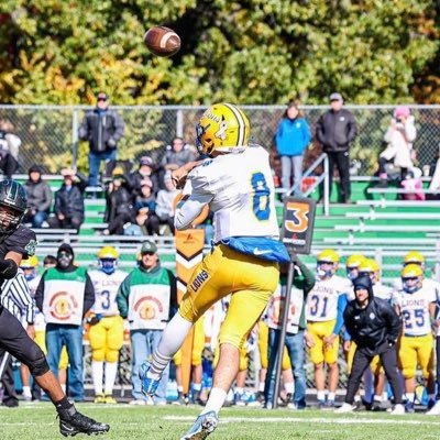 Lyons Township🦁 C/O 25 |Sparks North⚾️| | LT Football 🏈 | 6,1 195 | OF/P/3B | QB |