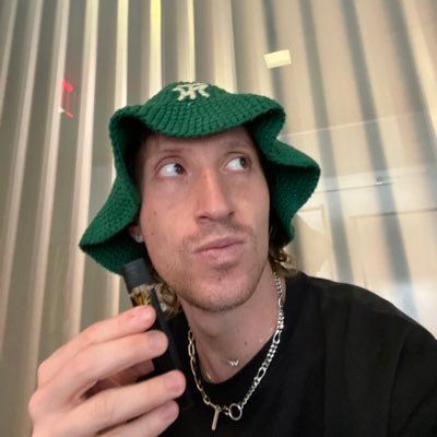 billyoffmain's profile picture. Some thoughts will be displayed on this page. gay thoughts... 💼 visuals for @voguemagazine