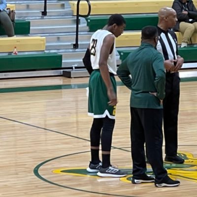 Aiken high school ✍🏾 Romans 1:17.🙏🏾 class of 2025 🖤 C,PF 6’2 🖤 185Ibs 🖤 jeremiahcorley@gmail.com 2.8 GPA