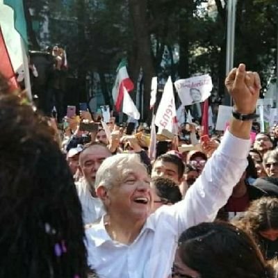 no tengo afiliación de partido pero apoyo al 100 al señor presidente AMLO.