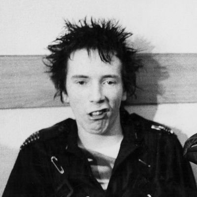 SystemOutBitch's profile picture. such an idiot