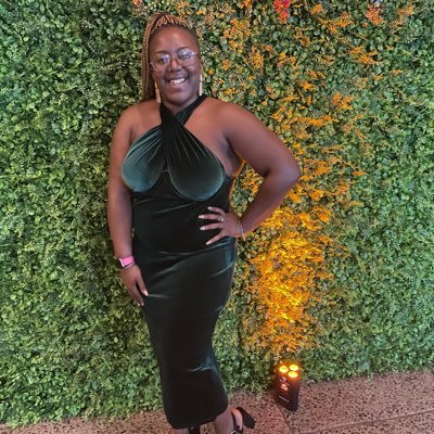 Cohost @BlackandSnerdy| Host/Producer @thefivefifthspodcast Abolitionist✊🏾| Journalist| #BlackInTech ADHD ♊️♏️ She/Her Queer AF $@thatsodee 🇺🇸 🇳🇬