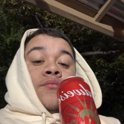devinrodrig23's profile picture. slowA10dud
