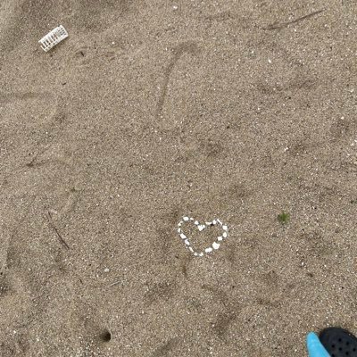 nLwtMouxrBWHQ4C's profile picture. 