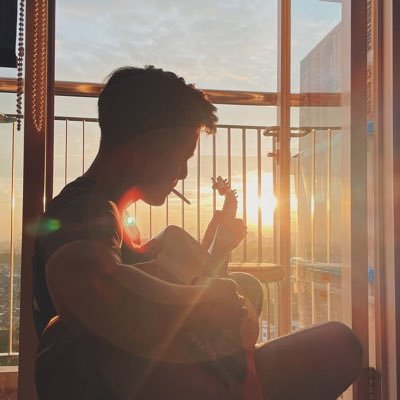 deniryan_'s profile picture.