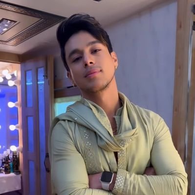 starang27277915's profile picture. Be positive and ignore negativity in your life ♥️