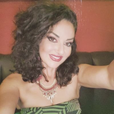 AdrennesAesthe1's profile picture. 